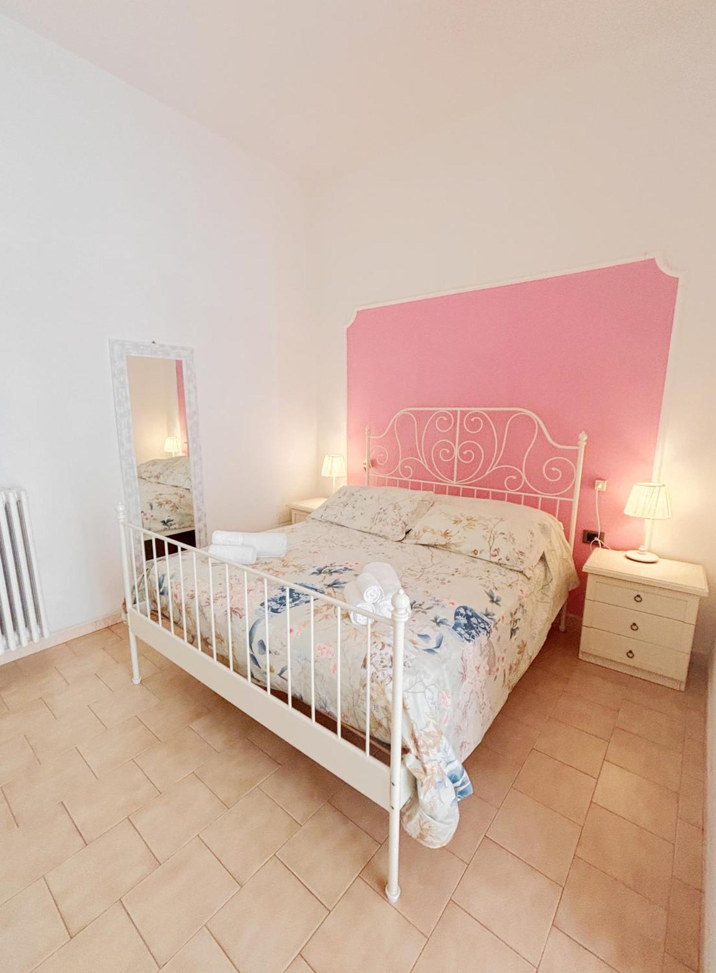 Bed and Breakfast A Casa Di Mario E Nene à Viareggio Extérieur photo