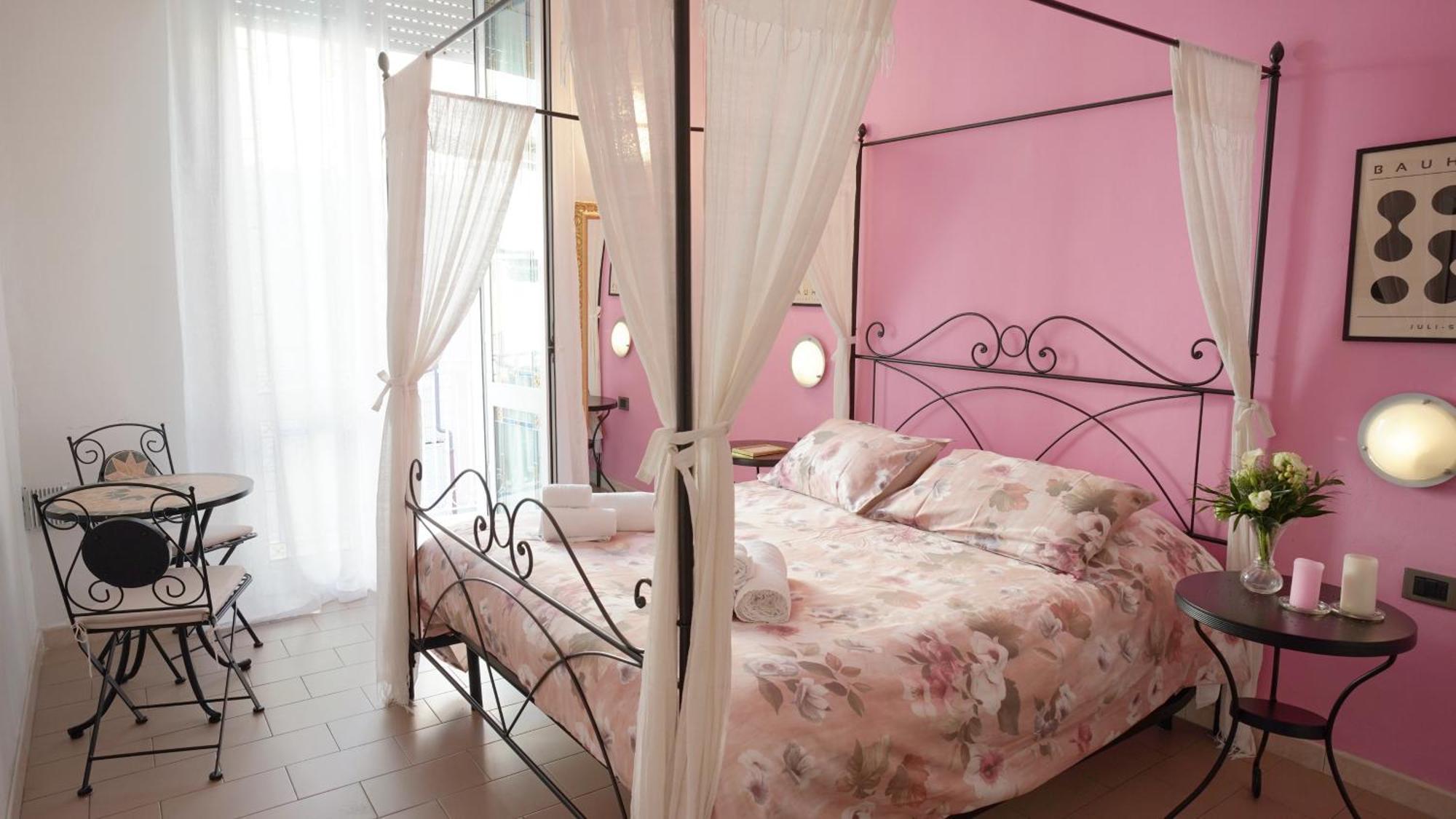Bed and Breakfast A Casa Di Mario E Nene à Viareggio Extérieur photo