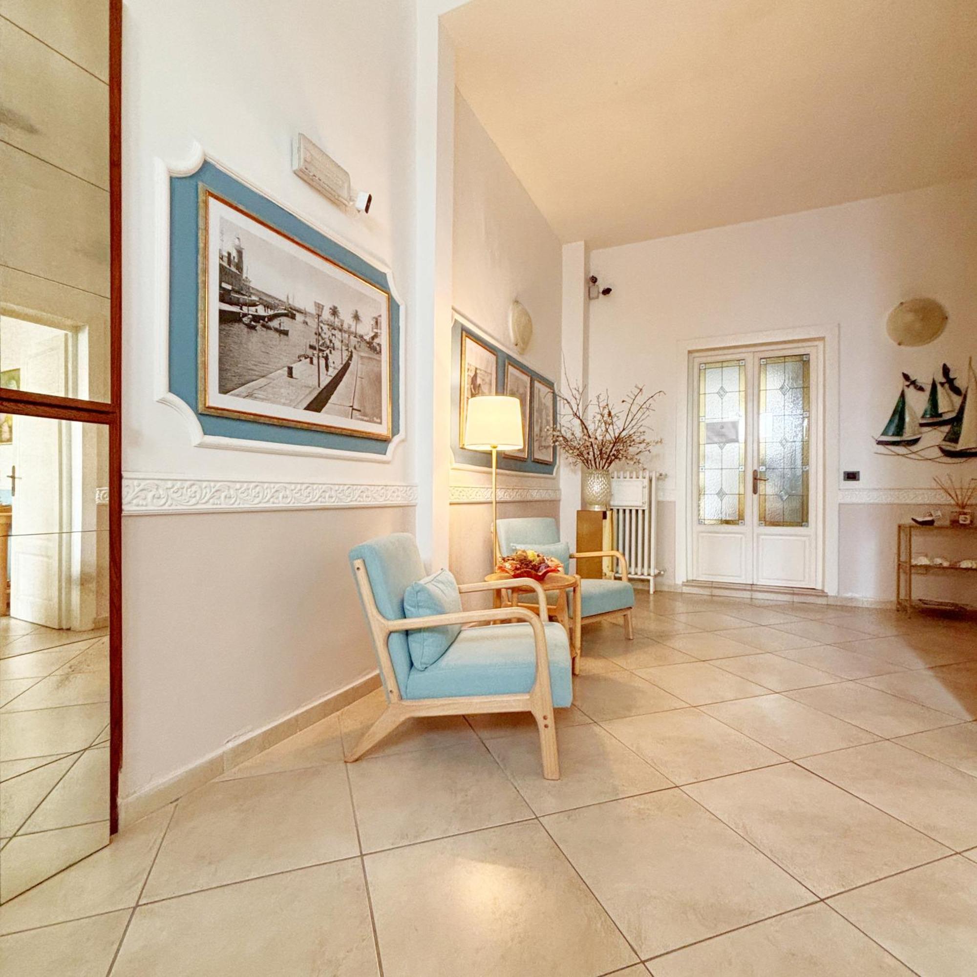 Bed and Breakfast A Casa Di Mario E Nene à Viareggio Extérieur photo